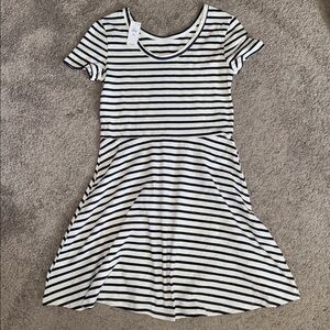 NEW GAP kids XL 12 short sleeve dress white navy blue striped NWT